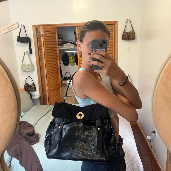 Discontinued YSL Muse two bag in patent leather and calf skin - Picture 13 of 13